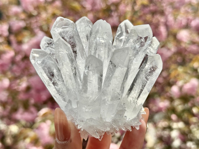 300g+ Clear Quartz Cluster，Cluster Crystal，Quartz Point VUG，Mineral Specimen Healing Degaussing Decor Collection，Crystal decoration 1PC