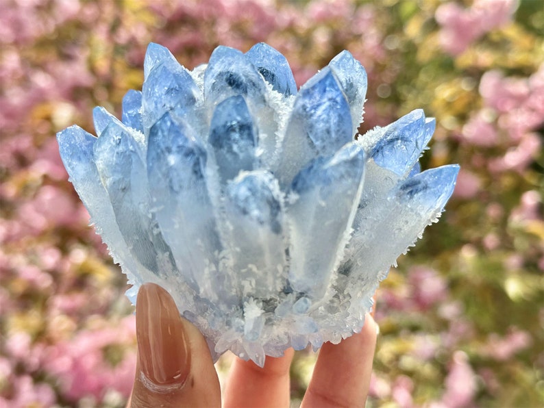 300g+ Blue Clear Quartz Cluster，Cluster Crystal，Quartz Point VUG，Mineral Specimen Healing Degaussing Decor Collection，Crystal decoration 1PC
