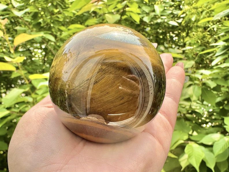 5CM+ Natural Tiger Eye Hand Carved Sphere,Quartz Crystal,Tiger Eye Ball,Home Decor,Crystal Healing Divination ball,Crystal Gift+Free Base1PC