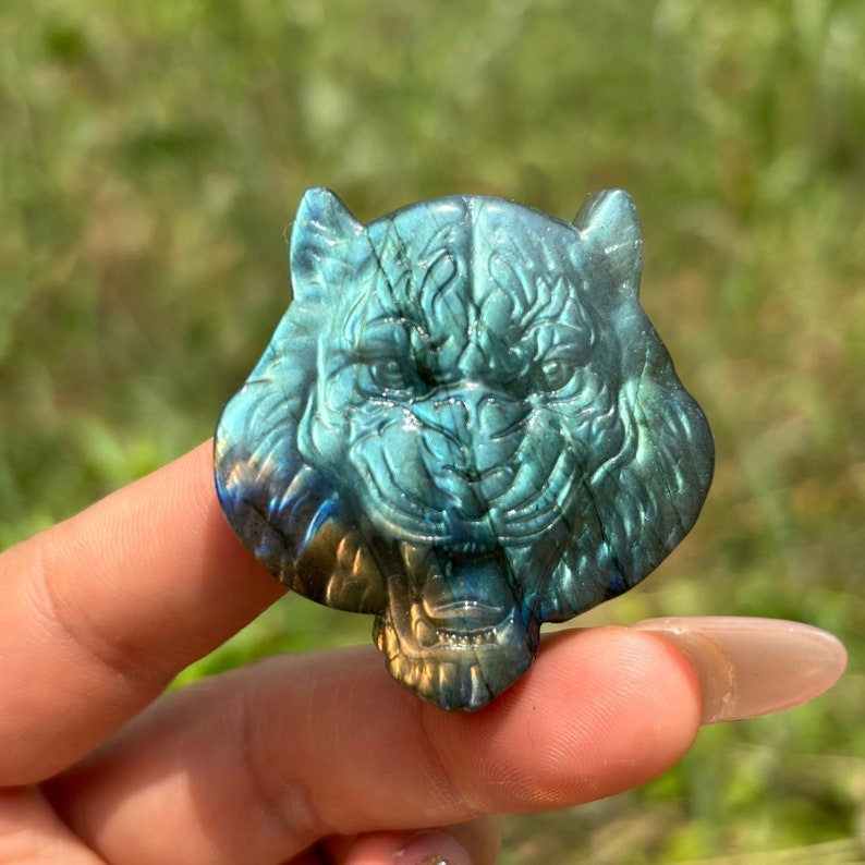 1PC Natural Labradorite Tiger Head Necklace ,Crystal Tiger,Reiki Healing,Home Decoration,Crystal Carving,Crystal Gift,Mineral Specimen 30g+