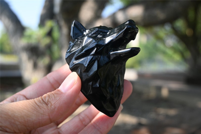 2.7'' Natural Hand carved Obsidian Wolf skull，Crystal Wolf skull，Crystal gift，Quartz Crystal，Crystal ornament，Crystal Healing