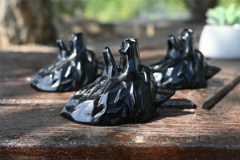 2.7'' Natural Hand carved Obsidian Wolf skull，Crystal Wolf skull，Crystal gift，Quartz Crystal，Crystal ornament，Crystal Healing