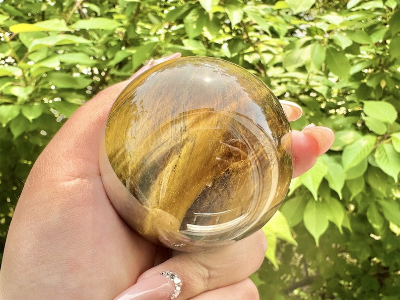 5CM+ Natural Tiger Eye Hand Carved Sphere,Quartz Crystal,Tiger Eye Ball,Home Decor,Crystal Healing Divination ball,Crystal Gift+Free Base1PC