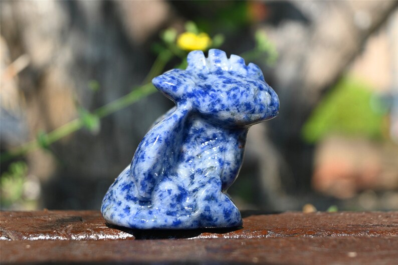 2'' Natural Blue dot stone dragon，Crystal Dragon，Hand carved Crystal Dragon，Quartz Crystal，crystal decor，Crystal ornament，Crystal Healing