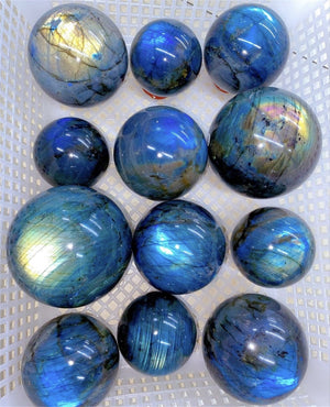 5CM+ Natural Blue Labradorite Hand Carved Sphere,Quartz Crystal Ball,Labradorite Ball,Home Decor,Energy Crystal Ball,Crystal Gifts 1PC