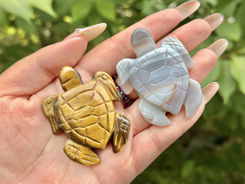 2.2" Natural Crystal Quartz Hand Carved Sea Turtle,Agate Sea Turtle,Sea Turtle Carving,Energy crystal,Reiki healing,Home Decor,gifts 1PC