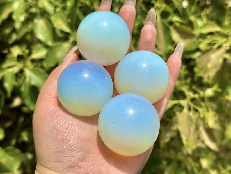 1PC 40mm+ Opalite Carved Sphere,Quartz Crystal,crystal Opalite Quartz ball,Crystal ornament,Crystal Healing, Divination ball Gift