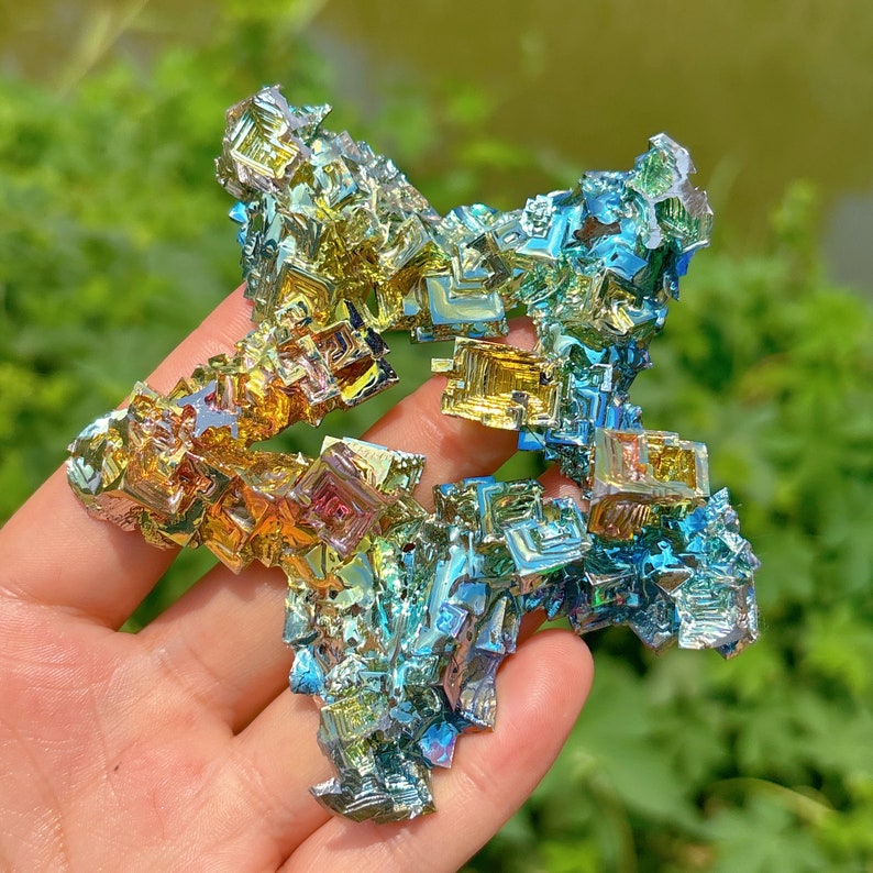 Titanium Rainbow Bismuth Ore ,Crystal Quartz Mineral Ore Star,Bismuth Loving Heart,Home Decoration,Mineral Specimen,Reik Heal,Bismuth Gift