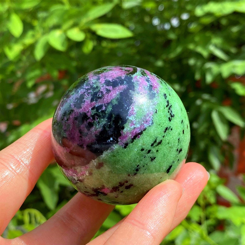 55mm+ Natural Zoisite Ball, Quartz Sphere, Crystal Ball, Reiki Healing, Crystal Chakra,Mineral Specimen, Home Decoration, Crystal Gifts.