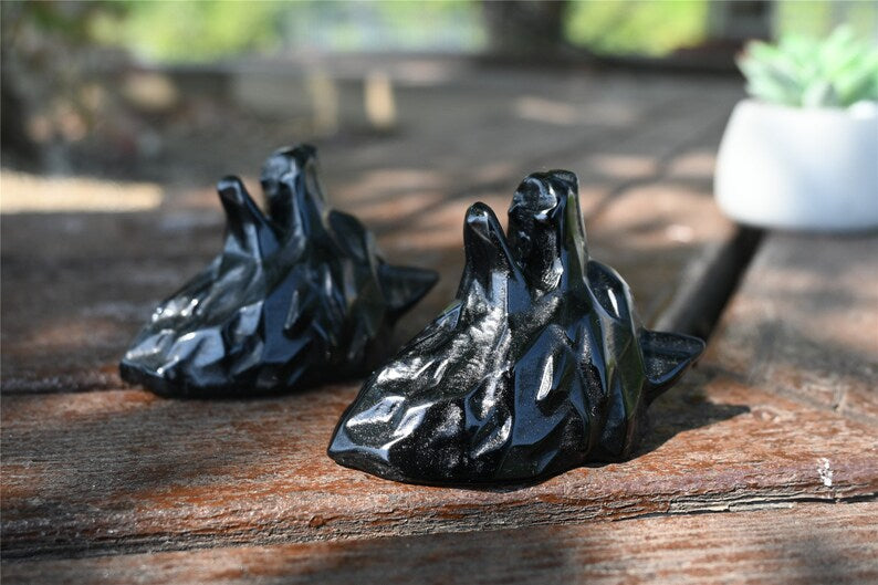 2.7'' Natural Hand carved Obsidian Wolf skull，Crystal Wolf skull，Crystal gift，Quartz Crystal，Crystal ornament，Crystal Healing