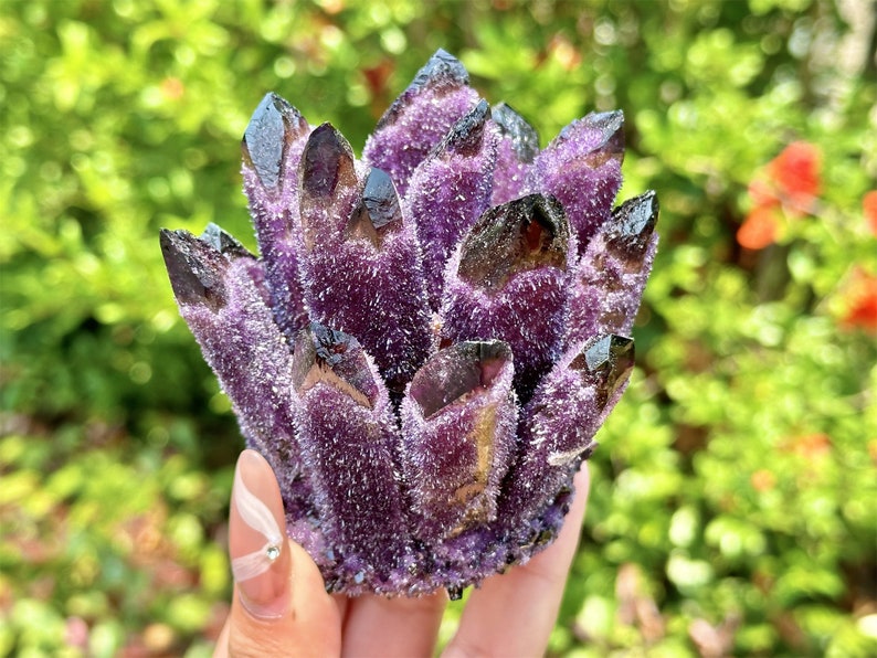300g+ Purple Crystal Quartz Cluster,Cluster Crystal,Quartz Point VUG,Amethyst VUG,Energy Crystal,Reiki healing,Home Decor,Crystal gifts 1PC