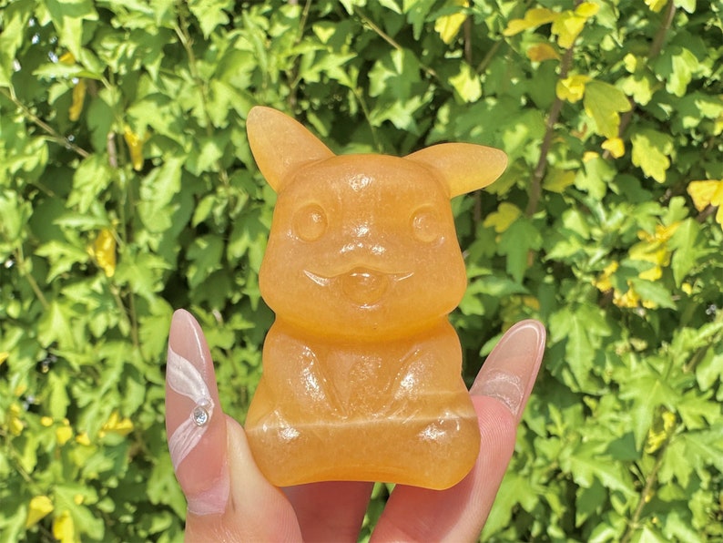 2.4" Natural Geode Stone Hand Carved Pikachu,Crystal quartz Elf,Pikachu Carving,Energy crystal,Reiki healing,Home Decor,Crystal gifts 1PC