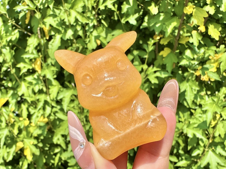2.4" Natural Geode Stone Hand Carved Pikachu,Crystal quartz Elf,Pikachu Carving,Energy crystal,Reiki healing,Home Decor,Crystal gifts 1PC