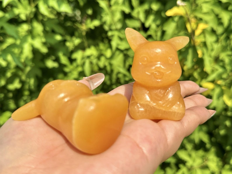 2.4" Natural Geode Stone Hand Carved Pikachu,Crystal quartz Elf,Pikachu Carving,Energy crystal,Reiki healing,Home Decor,Crystal gifts 1PC
