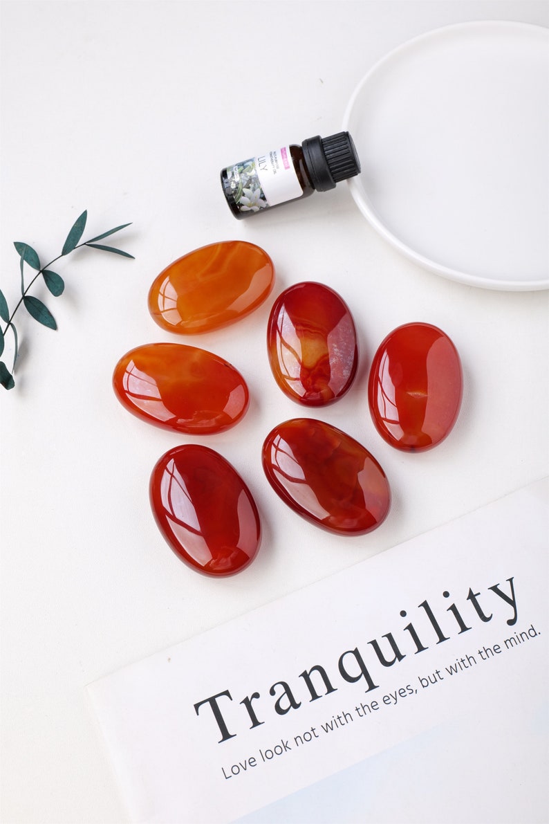 2.4" Natural Red Agate,Crystal Worry Stone,Healing Palm Stone,Hand Carved,Reiki Healing Crystal,Home Decor,Crystal Gifts 1PC