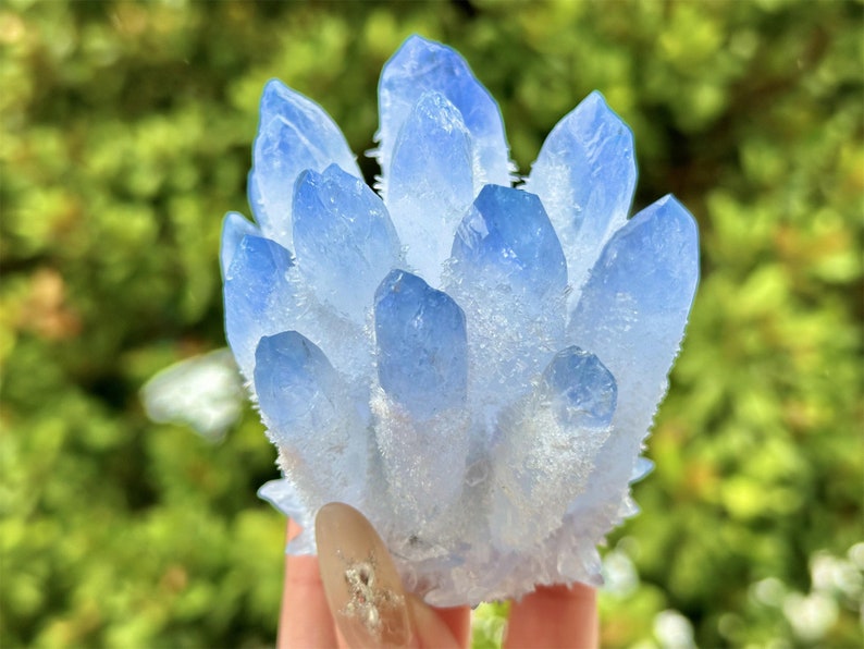 300g+ Blue Clear Quartz Cluster,Cluster Crystal,Quartz Point VUG,Home Decor,Energy Crystal,Reiki healing,Crystal gift 1PC