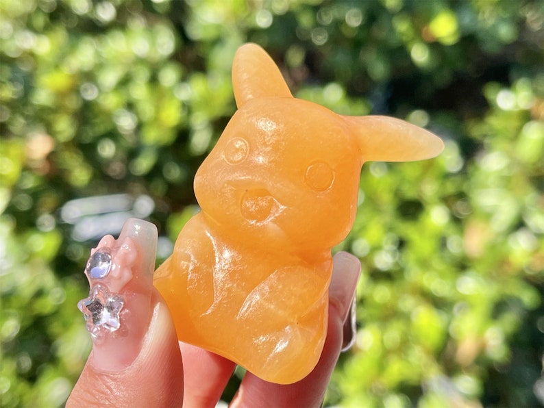 2.4" Natural Geode Stone Hand Carved Pikachu,Crystal quartz Elf,Pikachu Carving,Energy crystal,Reiki healing,Home Decor,Halloween gifts 1PC
