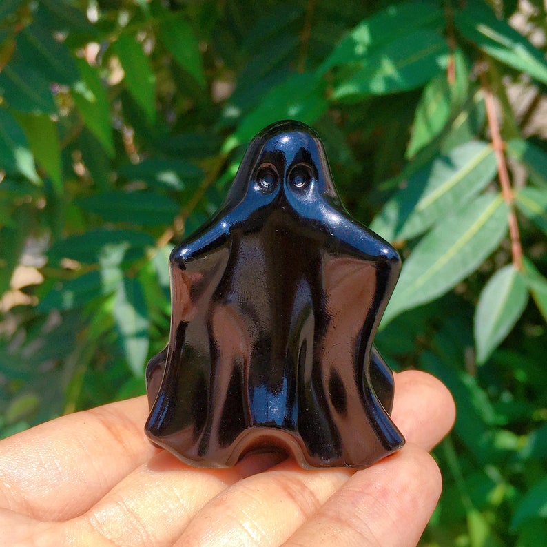 Hand Carved Opalite/Obsidian Ghost Skull,Quartz Crystal Ghost,Crystal Sculpture,Mineral Specimen,Home Decoration,Reiki Healing,Crystal Gifts