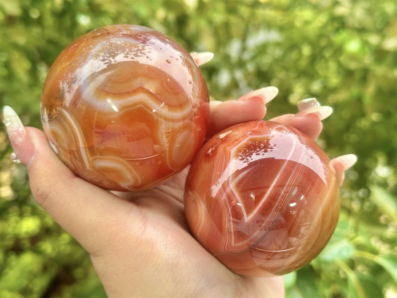 1PC 50mm+ Natural Red Agate Sphere,Quartz Crystal,Crystal Ball Carving,Reiki Healing Crystal,Home Decor,Energy Crystal,Crystal gifts 1PC