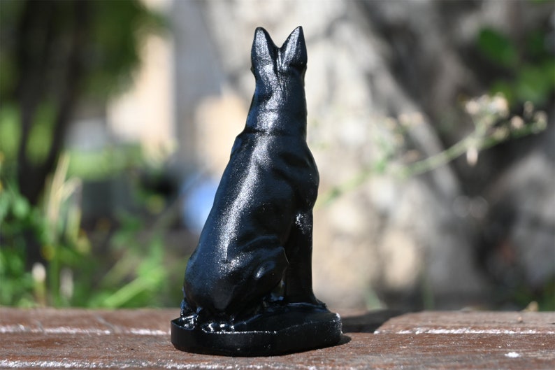 2.4'' Natural carved Obsidian dog，Quartz Crystal，Crystal gift，Crystal dog，Crystal gift，Crystal Figurine,Hand carved，Crystal ornament Healing
