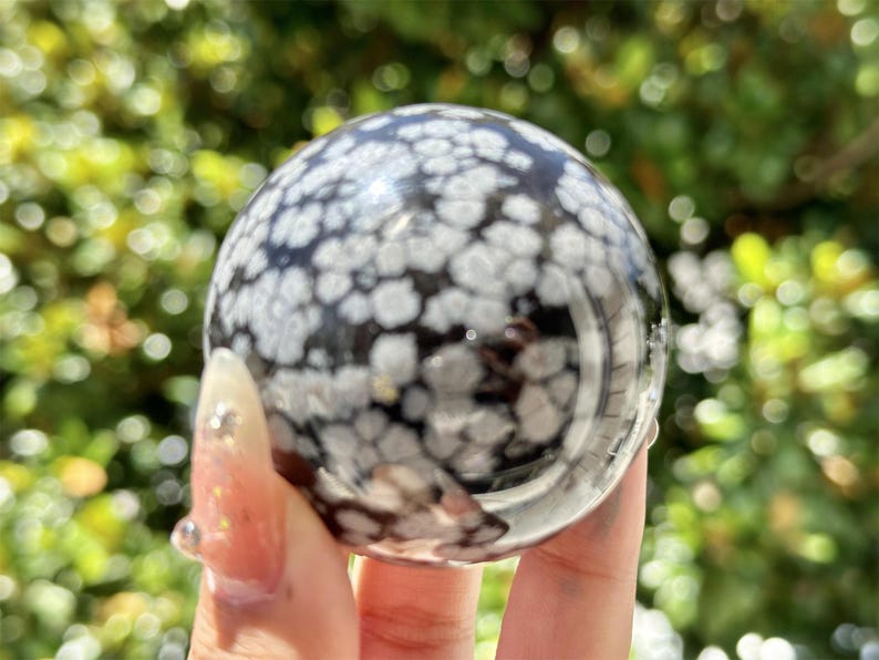 5CM+ Natural Snow Flake Obsidian Hand Carved Sphere,Quartz Crystal Ball,Home Decor,Crystal Healing Divination ball,Crystal Gift+Free Base1PC