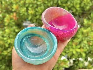 Rainbow Agate Hand Carved Bowl,Polishing Crystal bowl,Crystal Quartz Bowl,Home Decor,Bowl Carving,Energy Crystal,Reiki healing 1PC