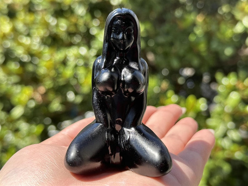 3.2" Natural Obsidian Hand Carved Female Model,Crystal Quartz Kneeling female model Carving,Reiki Healing Crystal,Home Decor,Crystal Gift1PC