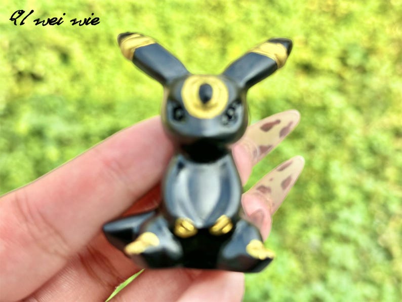 2.2" Natural Obsidian Hand Carved Umbreon,Crystal quartz Elf,Umbreon Carving,Energy crystal,Reiki healing,Home Decor,Crystal gifts 1PC