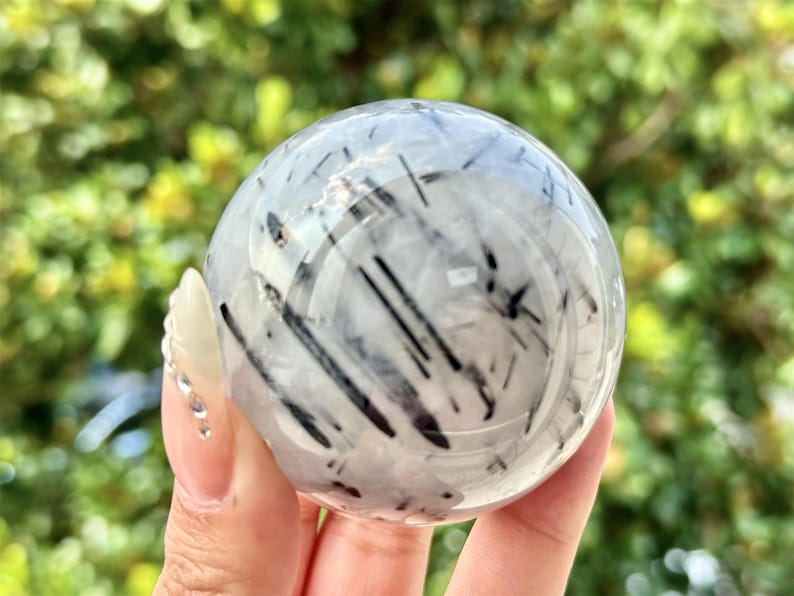 1PC 50mm+ Natural Tourmaline Sphere,Quartz Crystal,Crystal Ball Carving,Reiki Healing Crystal,Home Decor,Energy Crystal,Crystal gifts 1PC