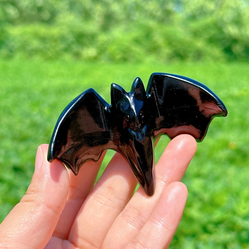 Obsidian Bat,Crystal Bat Figurine ,Natural Obsidian Bat,Decorative Halloween Crystal,Reiki Healing,Bat Decoration,Halloween Gift