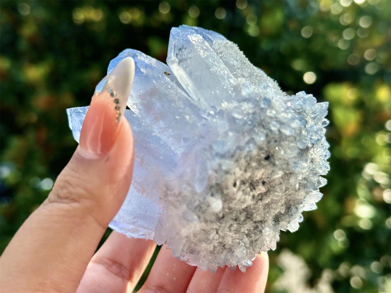 Blue Clear Quartz Cluster，Cluster Crystal，Quartz Point VUG，Mineral Specimen Healing Degaussing Decor Collection，Crystal decoration 1PC