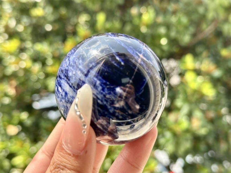 1PC 50mm+ Natural Sodalite Sphere,Quartz Crystal,Crystal Ball Carving,Reiki Healing Crystal,Home Decor,Energy Crystal,Crystal gifts 1PC