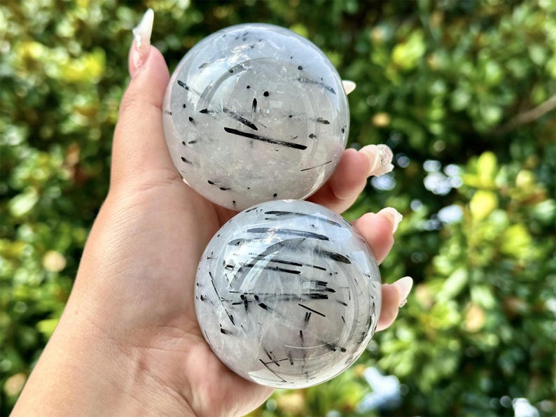 1PC 50mm+ Natural Tourmaline Sphere,Quartz Crystal,Crystal Ball Carving,Reiki Healing Crystal,Home Decor,Energy Crystal,Crystal gifts 1PC