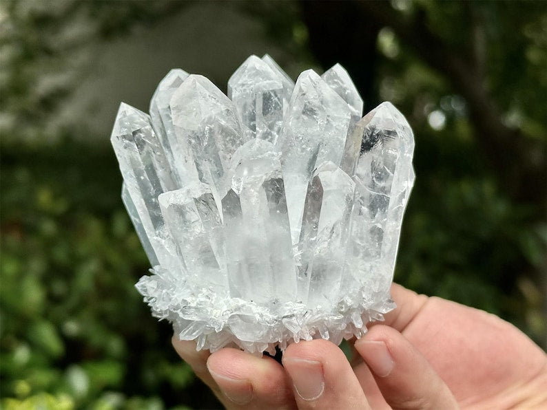 300g+ Natural Clear Quartz Cluster Crystal,Quartz Point VUG,Home Decor,Energy Crystal,Reiki healing,Crystal gift 1PC