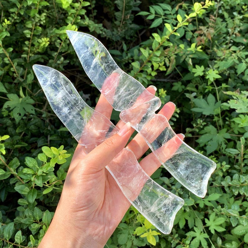 8.2" Natural Clear Quartz Knife,Quartz Crystal Knife Carving,Halloween Gifts,Mineral Specimen,Home Decor,Reiki Healing,Crystal Gifts 1pc