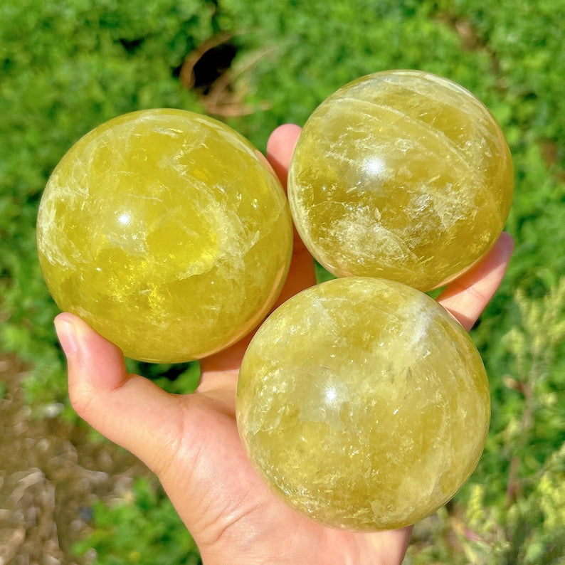 Natural Citrine Sphere,Quartz Crystal Ball,Golden Citrine ball,Mineral Specimen,Reiki Healing,Crystal Gifts,Divination Ball,Prophecy Ball