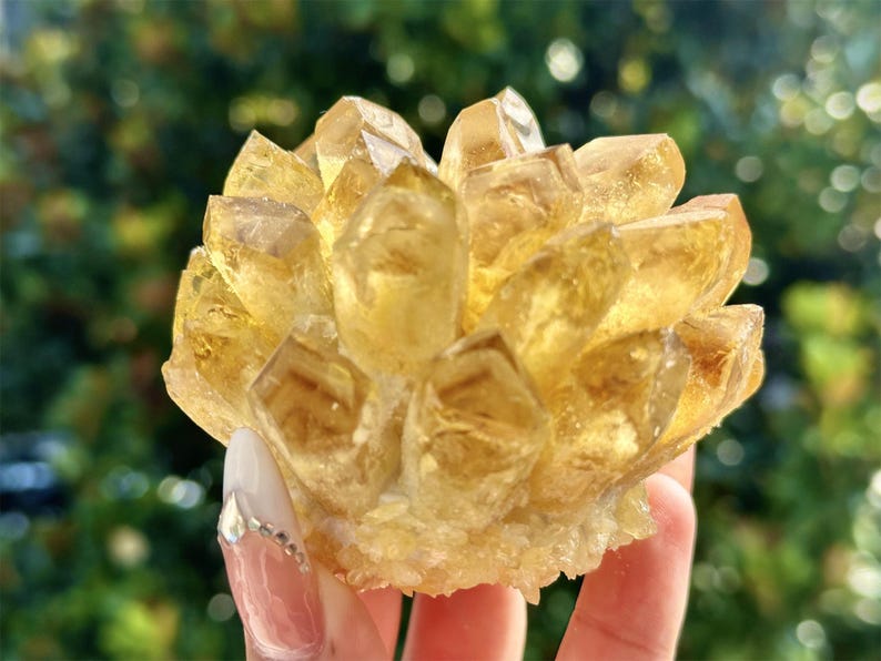 Natural Citrine Quartz Cluster,Cluster Crystal,Quartz Point VUG,Home Decor,Energy Crystal,Reiki healing,Carved Cluster,Crystal gifts 1PC
