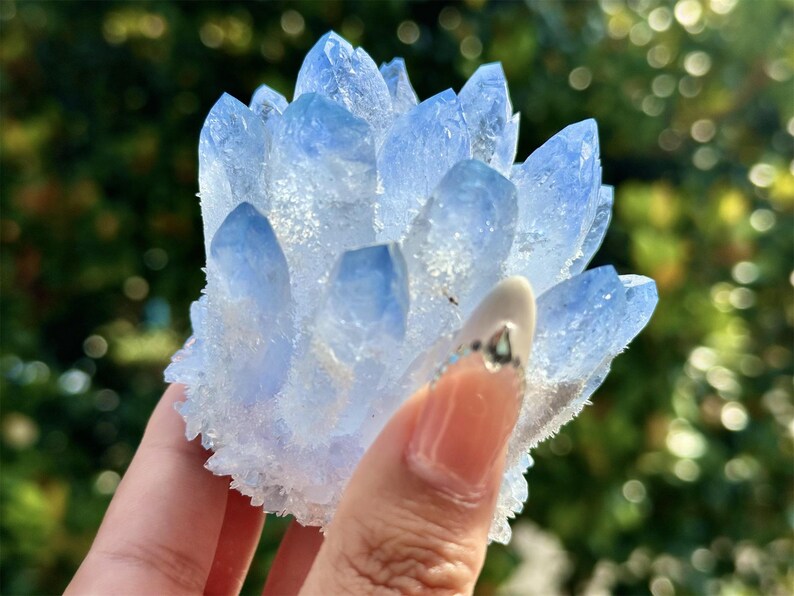 Blue Clear Quartz Cluster，Cluster Crystal，Quartz Point VUG，Mineral Specimen Healing Degaussing Decor Collection，Crystal decoration 1PC