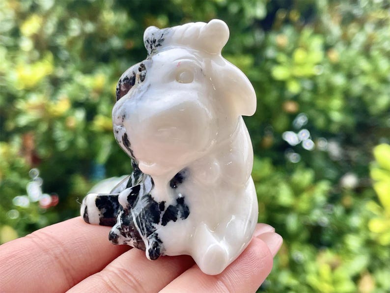 2.2" Natural Zebra stone Hand Carved Crow,Crystal quartz Skull,Crow Carving,Energy crystal,Reiki healing,Home Decor,Crystal gifts1PC