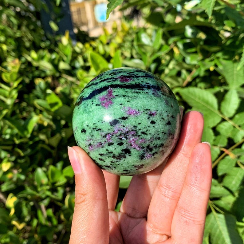 60mm Natural Zoisite Ball,Quartz Ball,Gemstone Sphere,Crystal Sphere,Divination Crystal Ball,Home Decor,Reiki Heal,Crystal Gifts 1pc