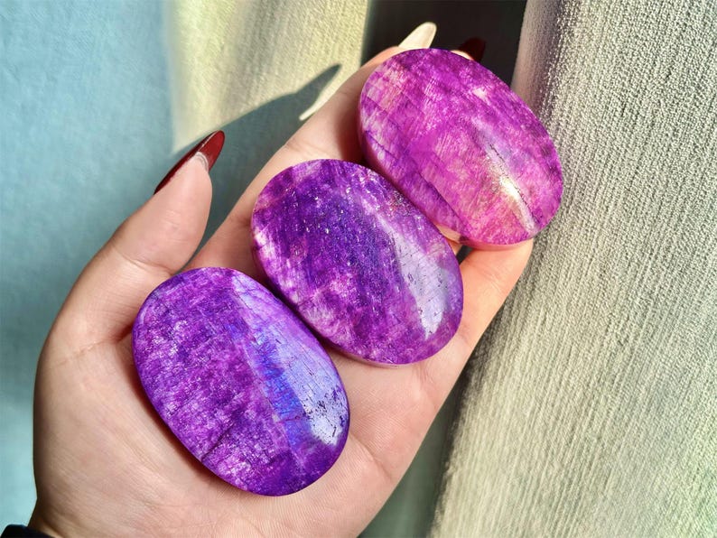 50g+ Purple Moon Stone Worry Stone,Crystal Worry Stone,Healing Palm Stone,Hand Carved,Reiki Healing Crystal,Home Decor,Crystal Gifts