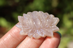 1.5" Natural moonstone Lotus , Quartz Crystal Carved,Crystal Heal Reiki, Home decoration, Crystal Gifts