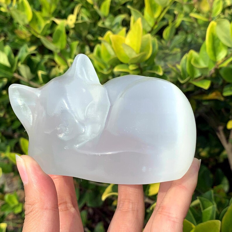 3.9" Selenite Sleep Cat, Quartz Crystal Cat, Crystal Animal,Cute Cat，Home Decor, Mineral Specimen, Crystal Gifts, Crystal Chakra 1pc