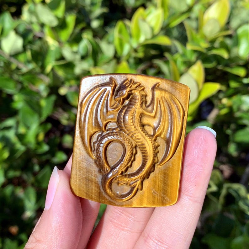 1.8" Natural Tiger's Eye Fly Dragon,Quartz Crystal Dragon,Crystal Dragon Carving,Mineral Specimen,Home Decor,Reiki Healing,Crystal Gifts 1pc
