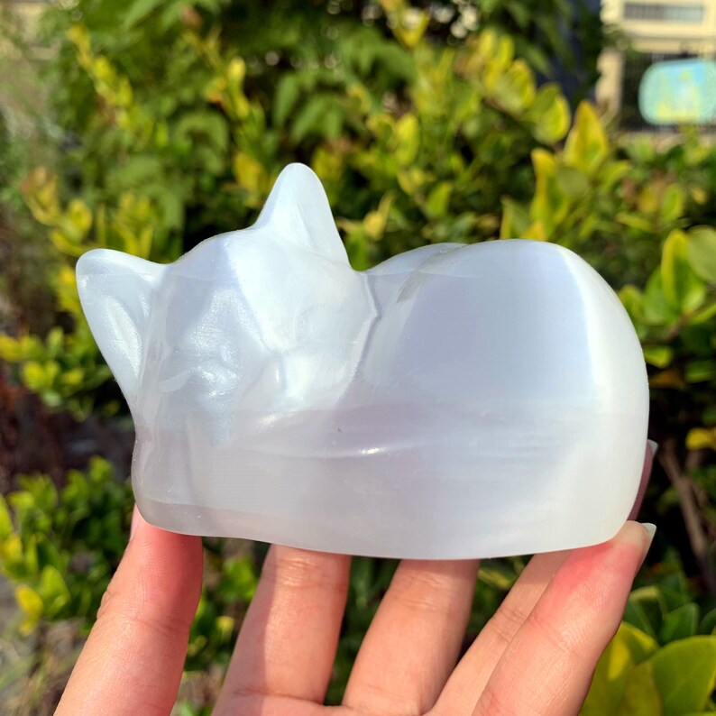 3.9" Selenite Sleep Cat, Quartz Crystal Cat, Crystal Animal,Cute Cat，Home Decor, Mineral Specimen, Crystal Gifts, Crystal Chakra 1pc