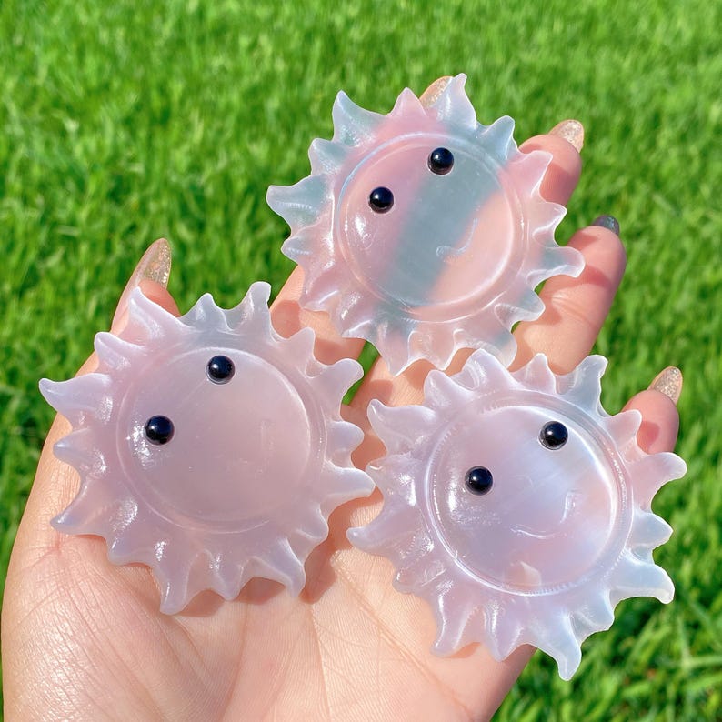 2.5" Natural Selenite Sun,Quartz Crystal Sun,Selenite Meditation,Mineral Specimen,Energy Crystal,Crystal Sculpture,Crystal Gifts