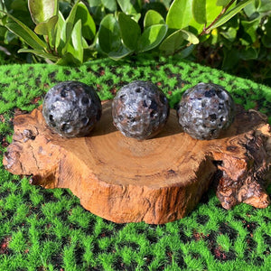 1.5“ Natural Yooperlite Moon,Quartz Moon,Mineral samples,Crystal carving,Reiki Healing,Crystal collection,home decoration,Crystal Gift 80g+