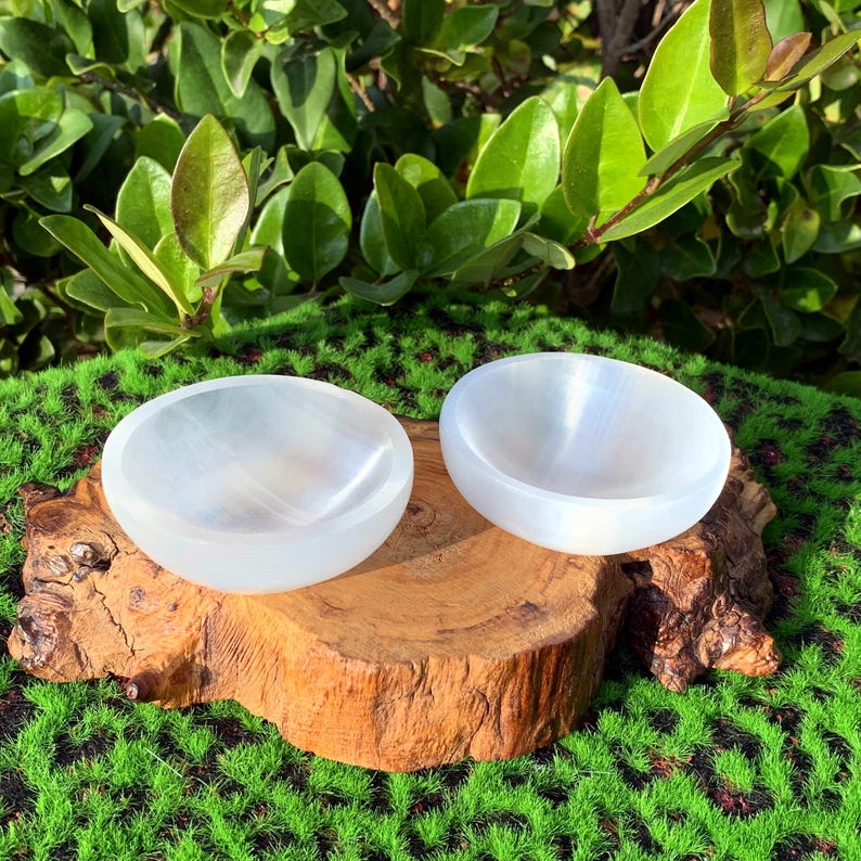 2.8“ Natural Selenite Bowl,Quartz Bowl,Crystal Charging Bowl,Home Decoration,Mineral Specimen,Crystal Chakra,Crystal Heal,Crystal Gifts.