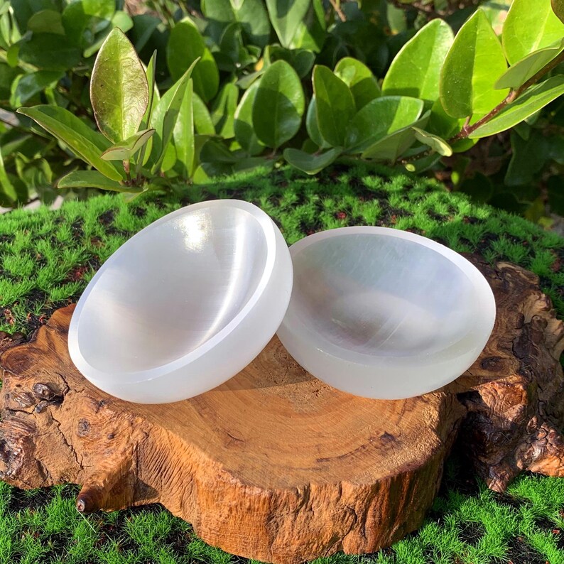 2.8“ Natural Selenite Bowl,Quartz Bowl,Crystal Charging Bowl,Home Decoration,Mineral Specimen,Crystal Chakra,Crystal Heal,Crystal Gifts.
