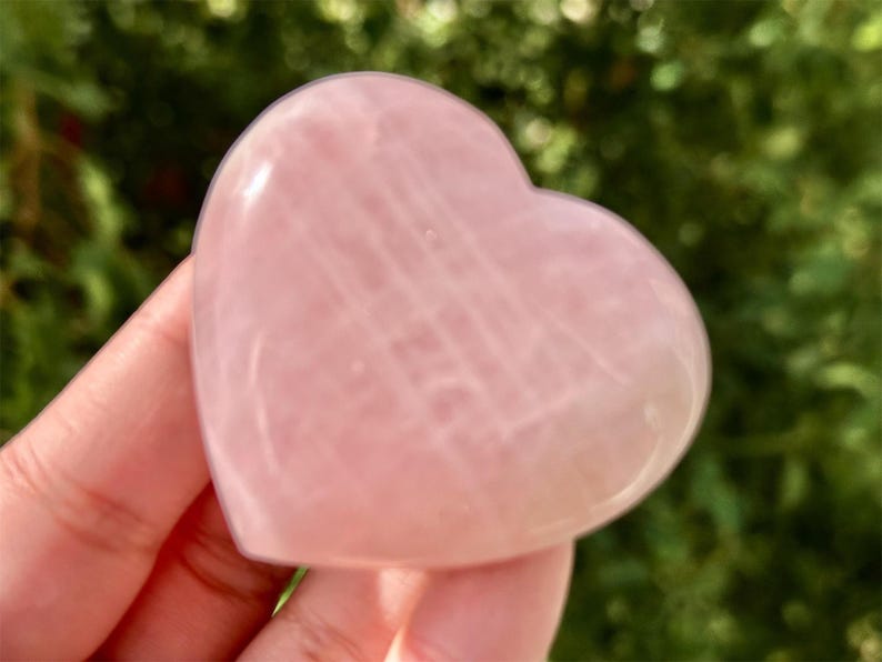 2.2" Natural Rose Quartz Hand Carved Heart,Crystal Quartz love,Healing Palm Stone,Reiki Healing Crystal,Home Decor,Crystal Gifts 1PC